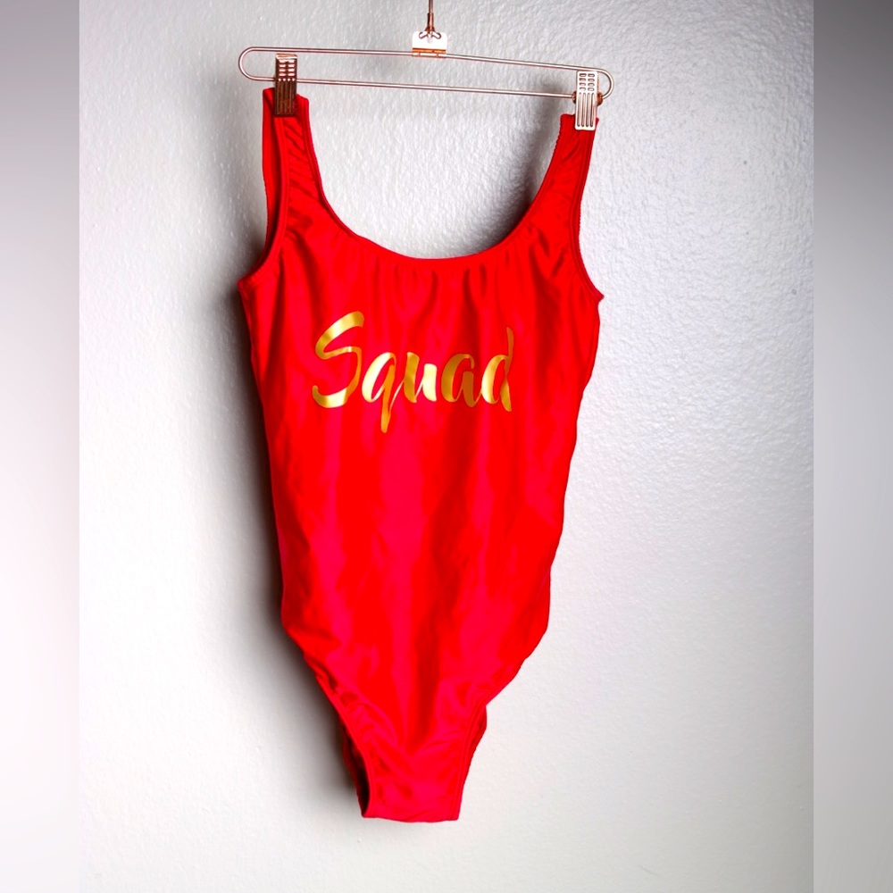 Red Swim on pice M